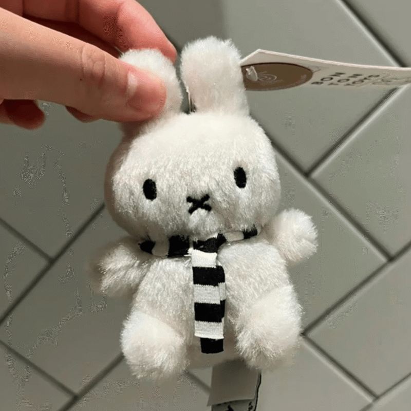 Peluche Miffy Mini Porte-Clés – Image 6